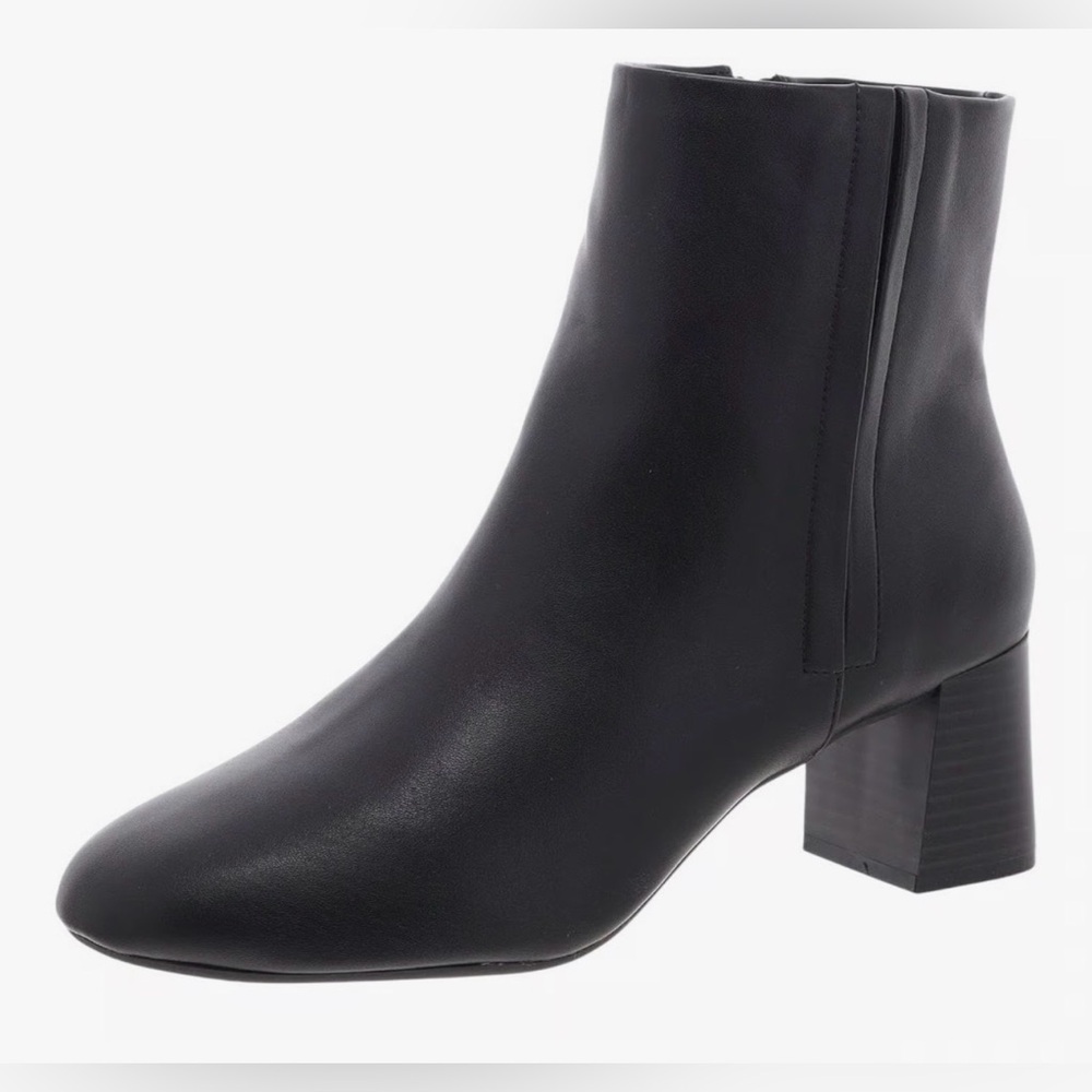 Style & Co. BROOKSSP Black Ankle Boots – Side Zip – Block Heel – Women’s 5.5